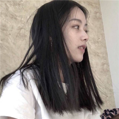 微信清新气质阳光男生头像