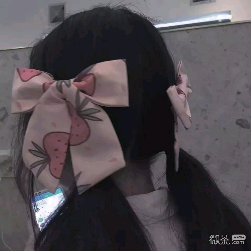 清纯个性女生微信头像