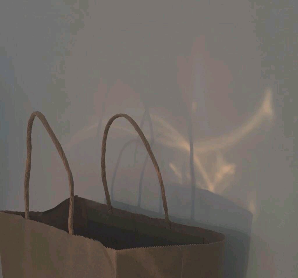 微信简洁佛系朋友圈配图