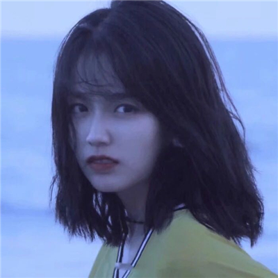 微信清新迷人女生头像