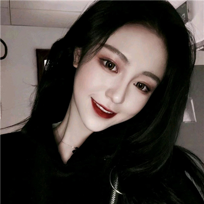 微信文艺清新迷人女生头像
