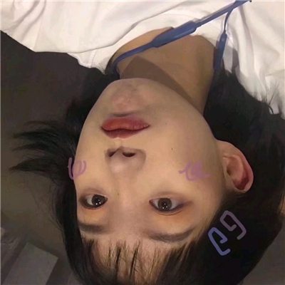 时尚阳光清新气质女生微信头像
