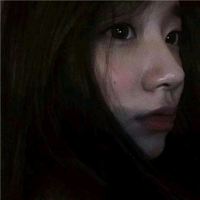 时尚阳光清新气质女生微信头像