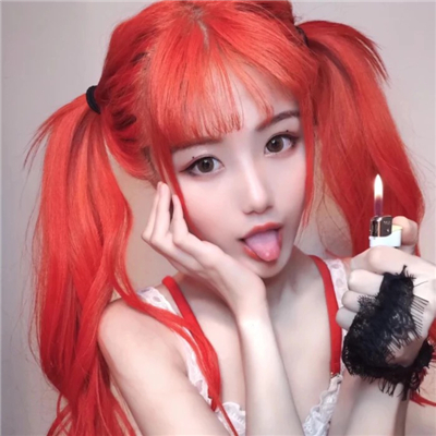 微信气质诡异女生头像