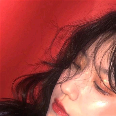 时尚阳光清新气质女生微信头像