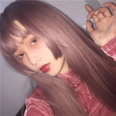 微信气质诡异女生头像