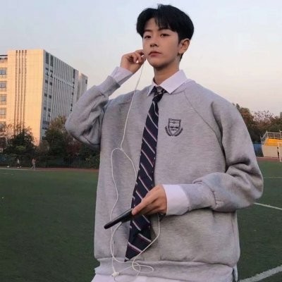 微信非主流帅气阳光男生头像