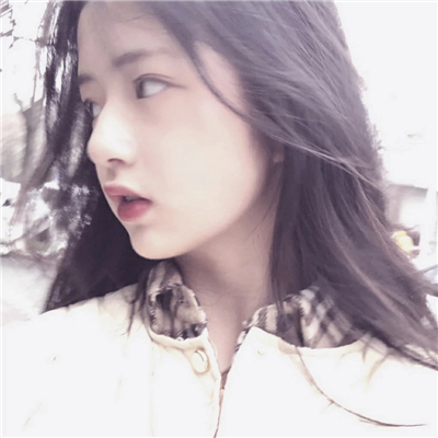 阳光清新气质女生微信头像