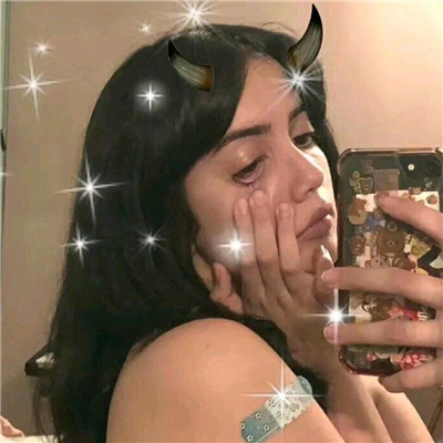 时尚阳光清新气质女生微信头像