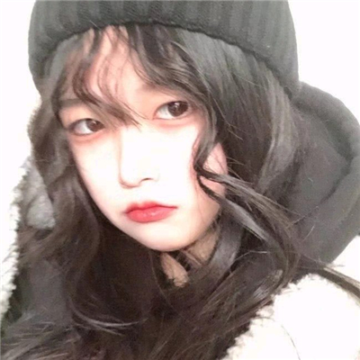 时尚阳光清新气质女生微信头像