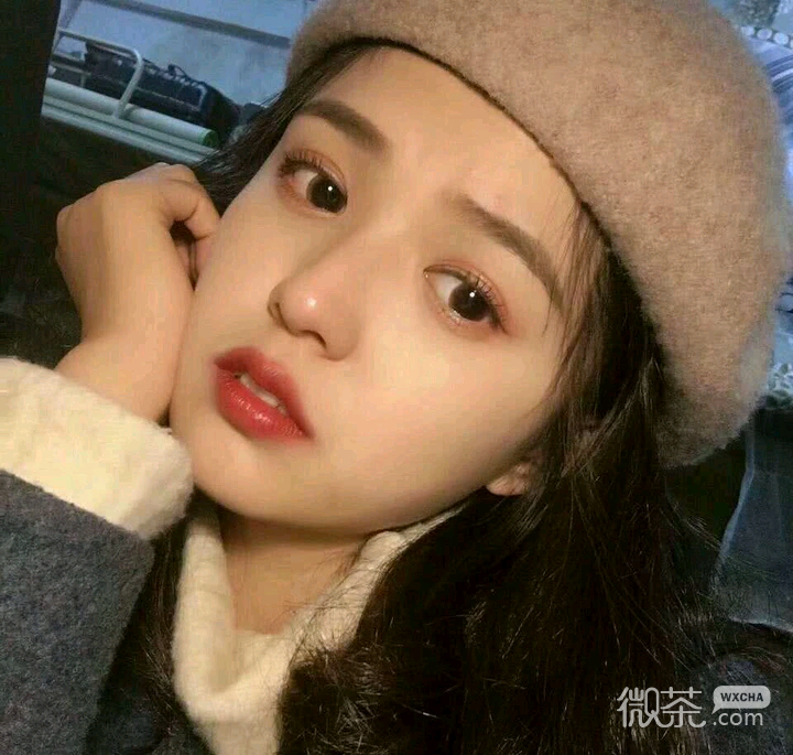 微信清新文艺阳光女生头像