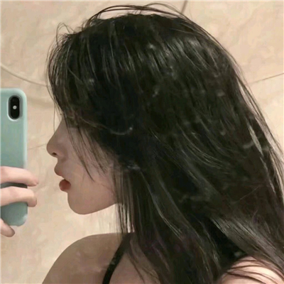 时尚阳光清新气质女生微信头像