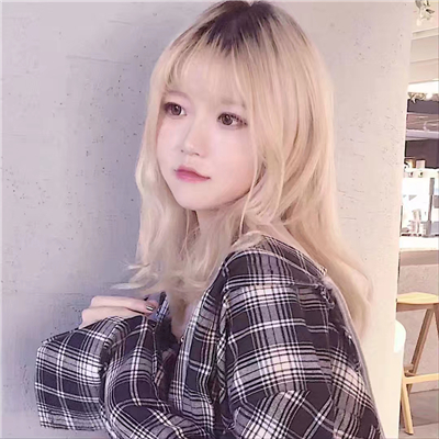 阳光清新气质女生微信头像