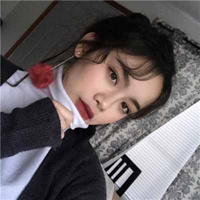 微信文艺清新迷人女生头像