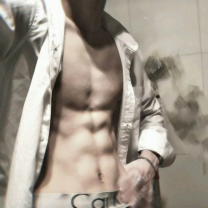 狂野帅气的微信八块腹肌男生系列头像下载