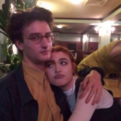 帅气个性的微信欧美范情侣头像合集下载