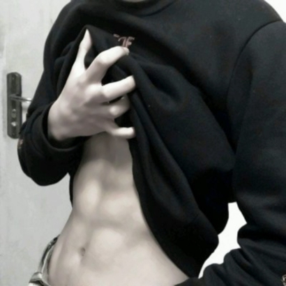 狂野帅气的微信八块腹肌男生系列头像下载