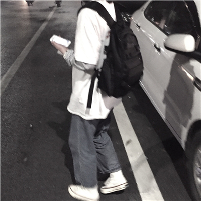 微信清新时尚粉嫩女生头像