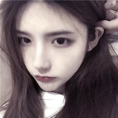 微信阳光粉嫩文艺女生头像