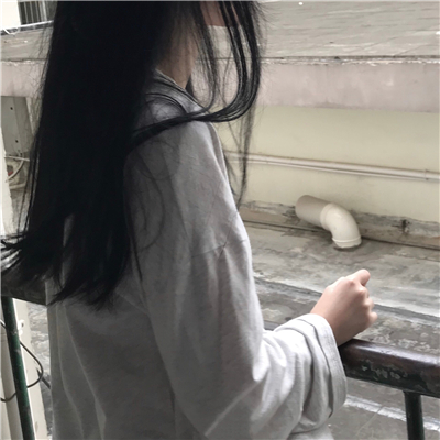 微信阳光粉嫩文艺女生头像