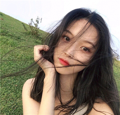 微信清新阳光时尚女生头像