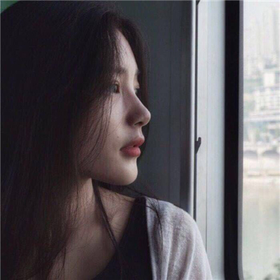 微信清新阳光时尚女生头像