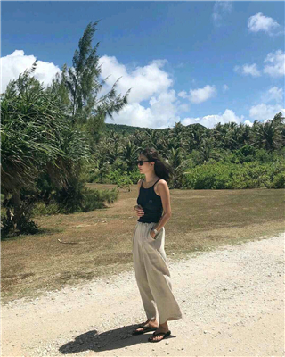 微信清新唯美阳光女生头像