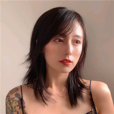 微信清新时尚阳光女生头像