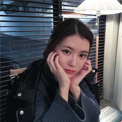 微信清新时尚气质女生头像