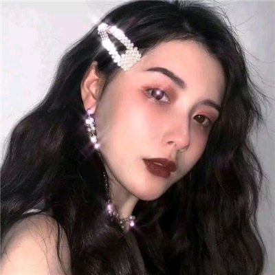 微信清新时尚阳光女生头像