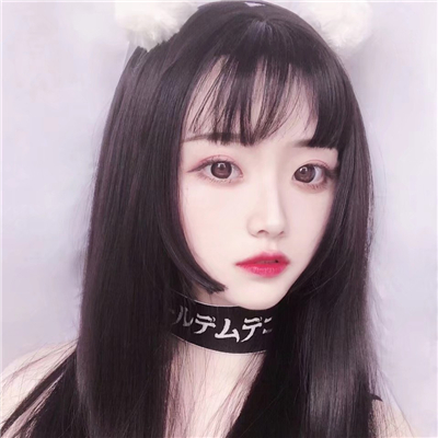 微信阳光清新性感女生头像