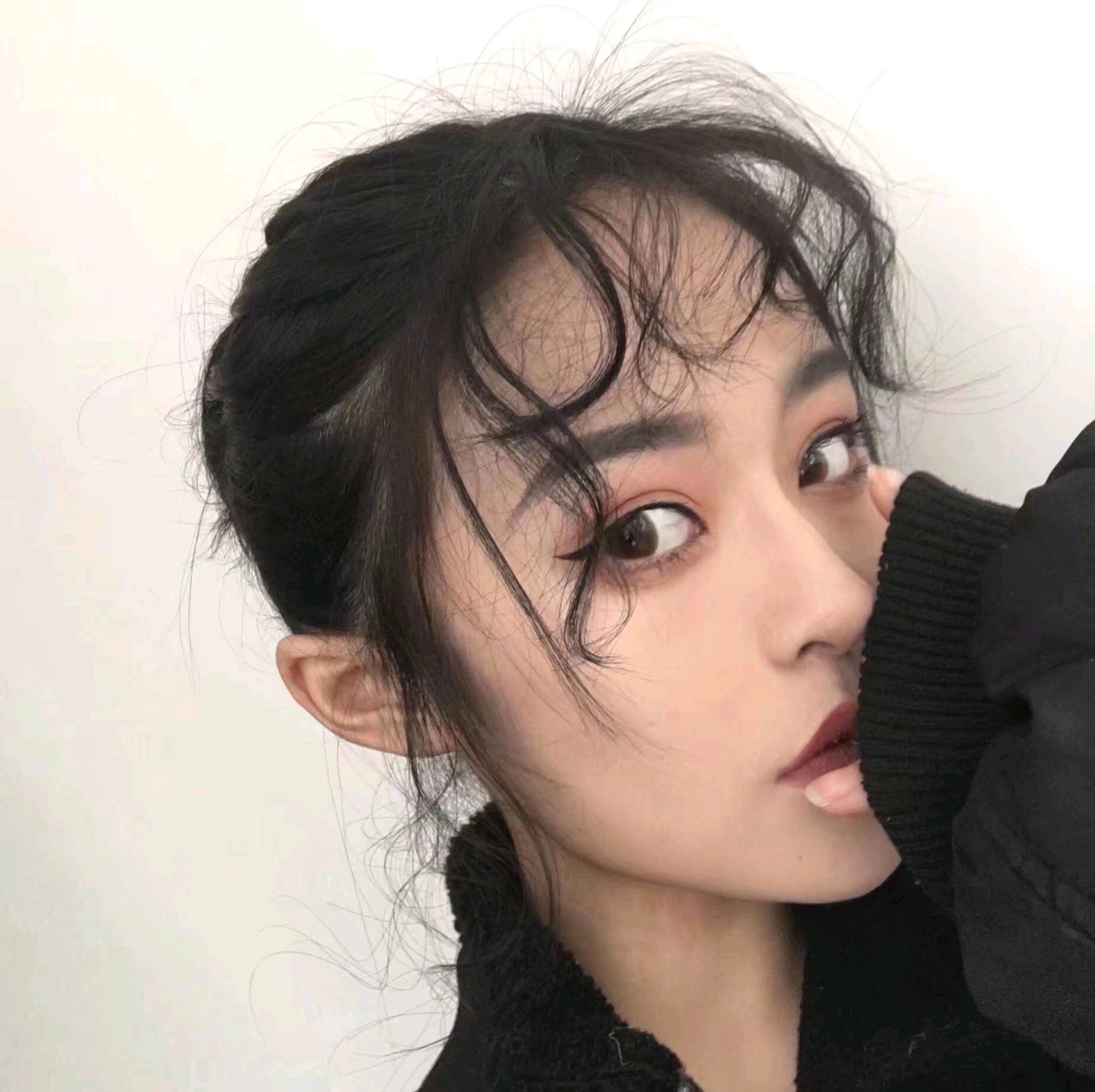 非主流好看女生微信头像