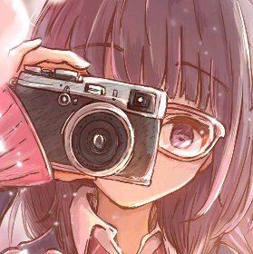 微信阳光迷人二次元女生头像