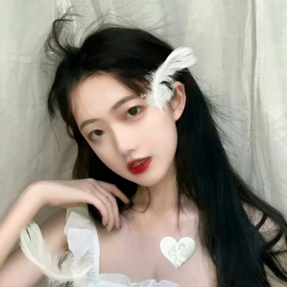 2019微信最新最潮最时尚的帅气女生头像下载