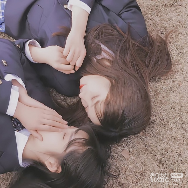 微信简约文艺森系女生头像