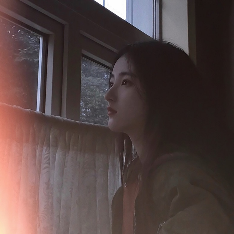 微信气质高颜值时尚女生头像