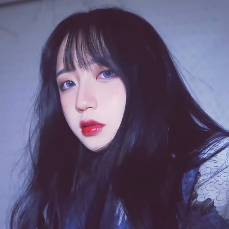 微信气质高颜值时尚女生头像