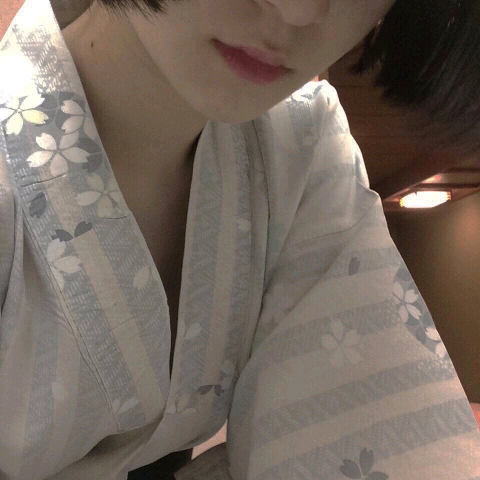 非主流好看女生微信头像