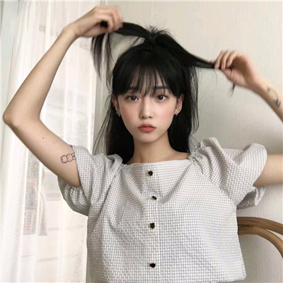 微信唯美阳光女生头像