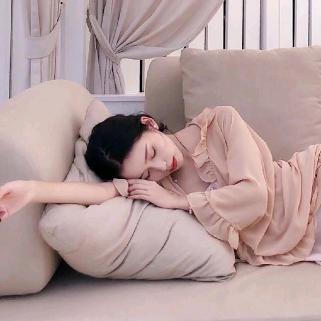 非主流好看女生微信头像