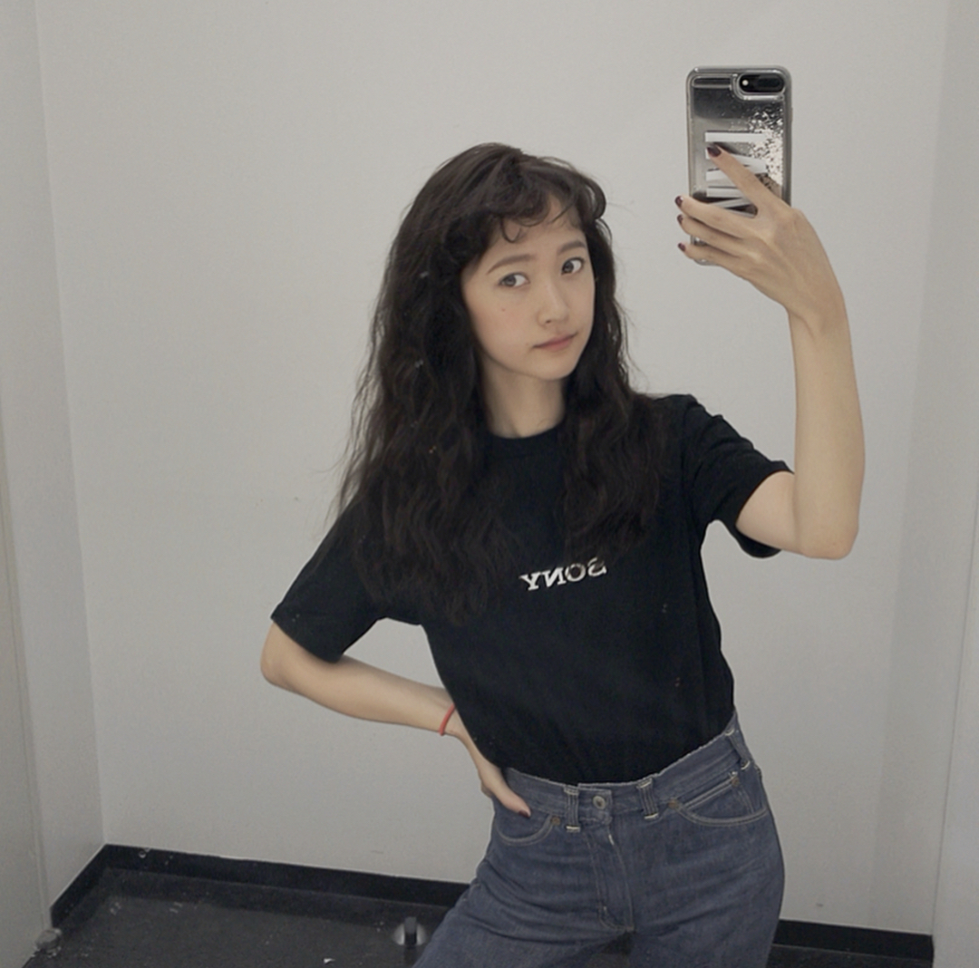 微信阳光文艺女生头像