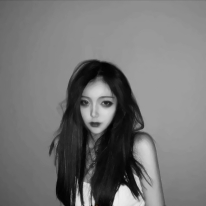 个性潮酷的女生系列微信头像合集下载