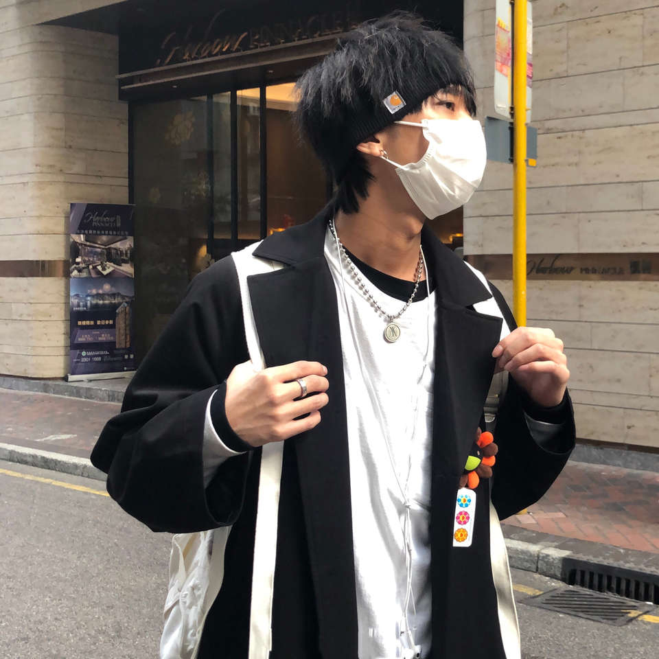 微信潮流性感冷酷男生头像