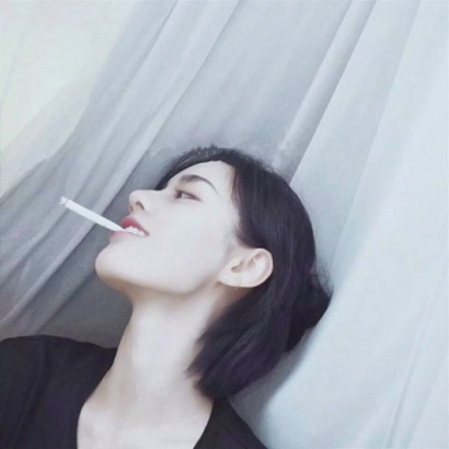 美丽腹黑的女生系列微信头像合集下载