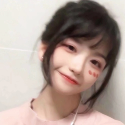 可爱精致的猪猪女孩系列微信头像合集下载