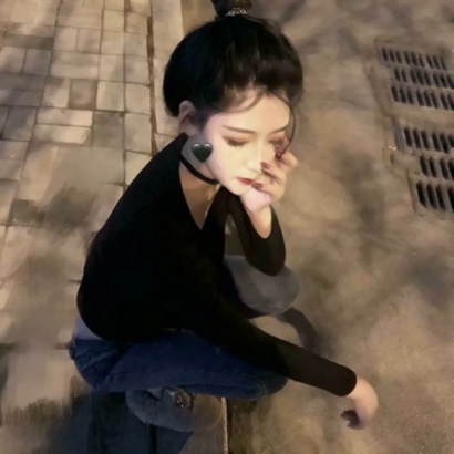 个性潮酷的女生系列微信头像合集下载