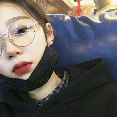 个性潮酷的女生系列微信头像合集下载