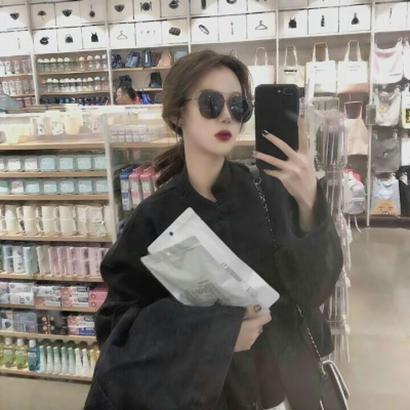 个性潮酷的女生系列微信头像合集下载