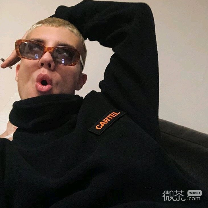 微信成熟冷酷搞怪欧美男生头像