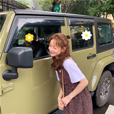 微信佛系高颜值气质女头